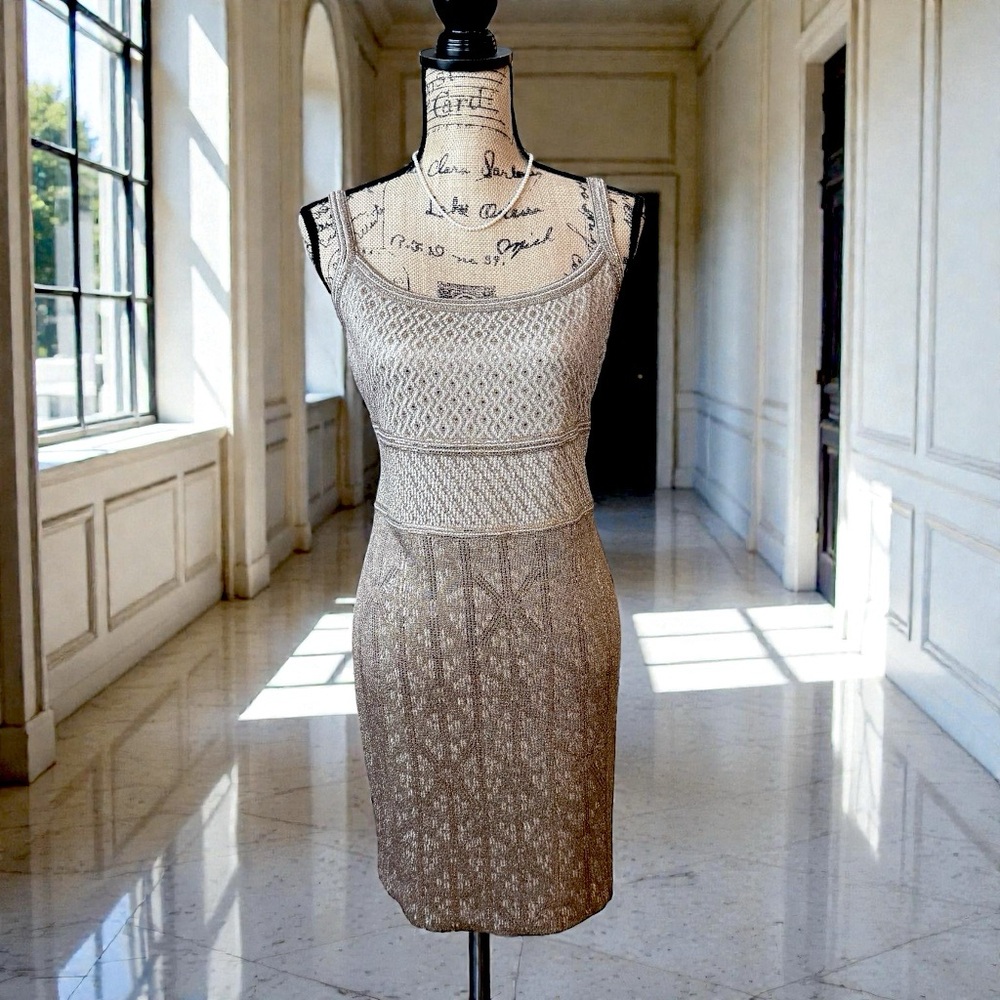 Like New ST. JOHN Evening Geometric Knit Gold Cocktail Dress 12 See Measurements